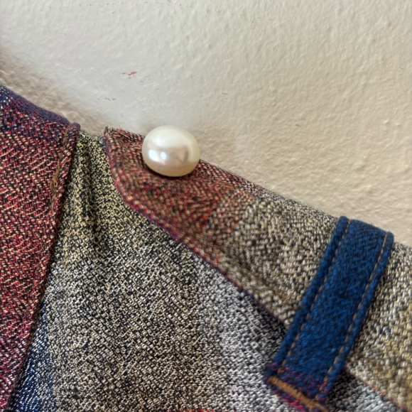 CAbi Plaid Collage Flannel Full Zip Pearl Multicolor Shacket Women’s Size M 3555 - Picture 5 of 7